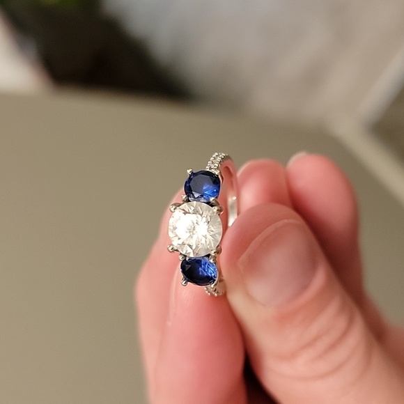 Diamond Nexus 3 Stone Accented Sapphire 14K Size 7 - Picture 16 of 16